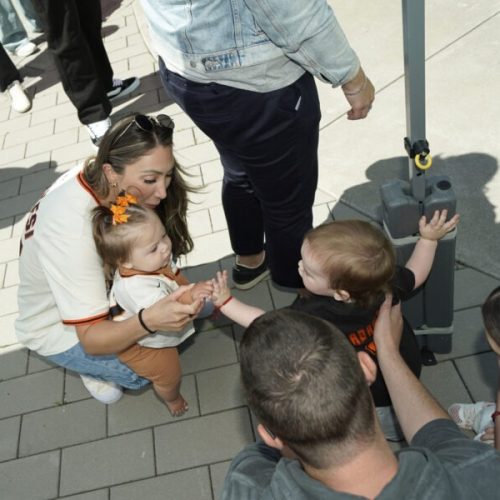 081525_ALG5935-AG-scaled-1-900x600