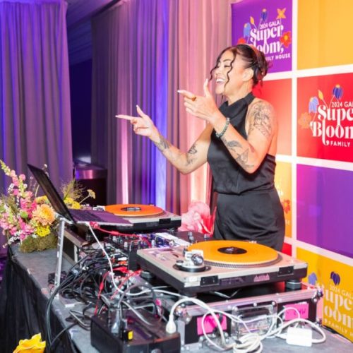 Website 1400x950 - 64